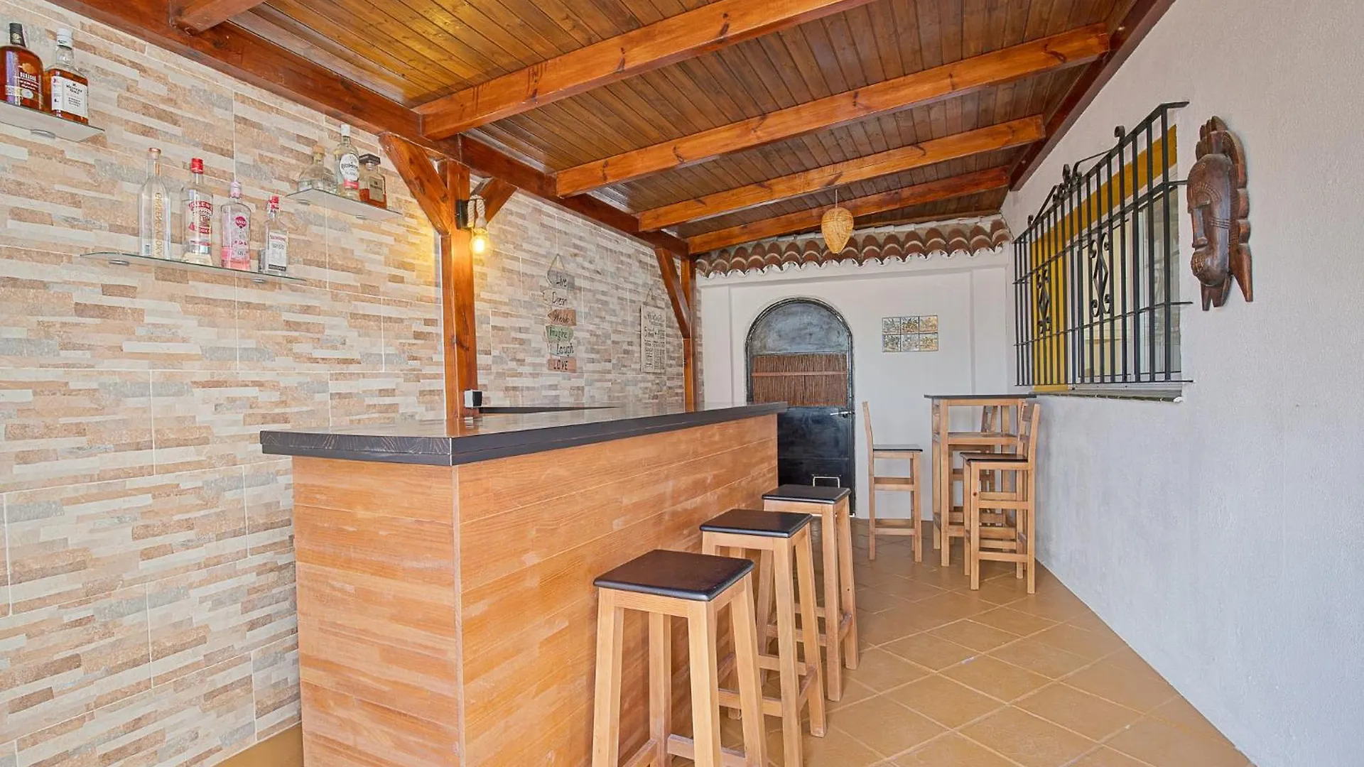 Monda Palms Ground Floor Apartment In Monda